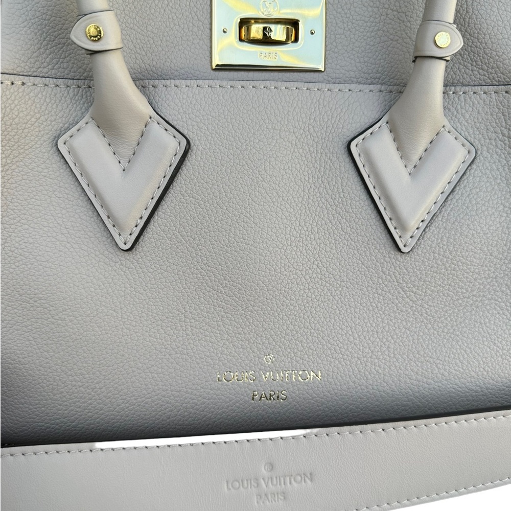 Authentic👍Louis Vuitton On My Side PM Greige Brown Monogram Small Satchel - Picture 12 of 13